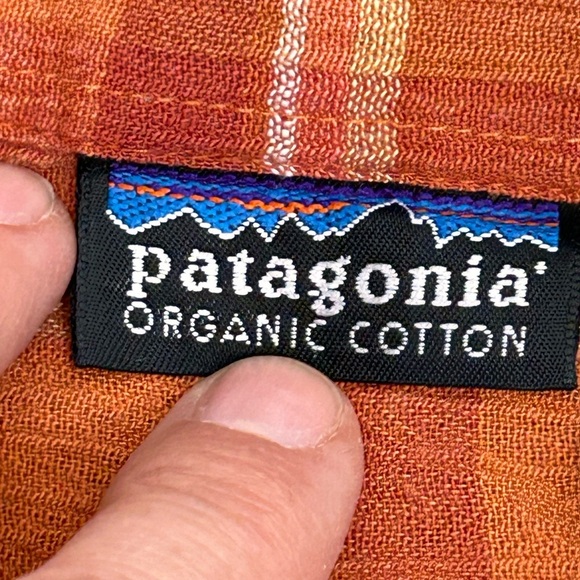 Patagonia Men’s Orange Plaid Short Sleeve Button Up Top, size Medium - Picture 7 of 10